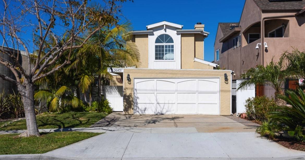 26431 via california 1