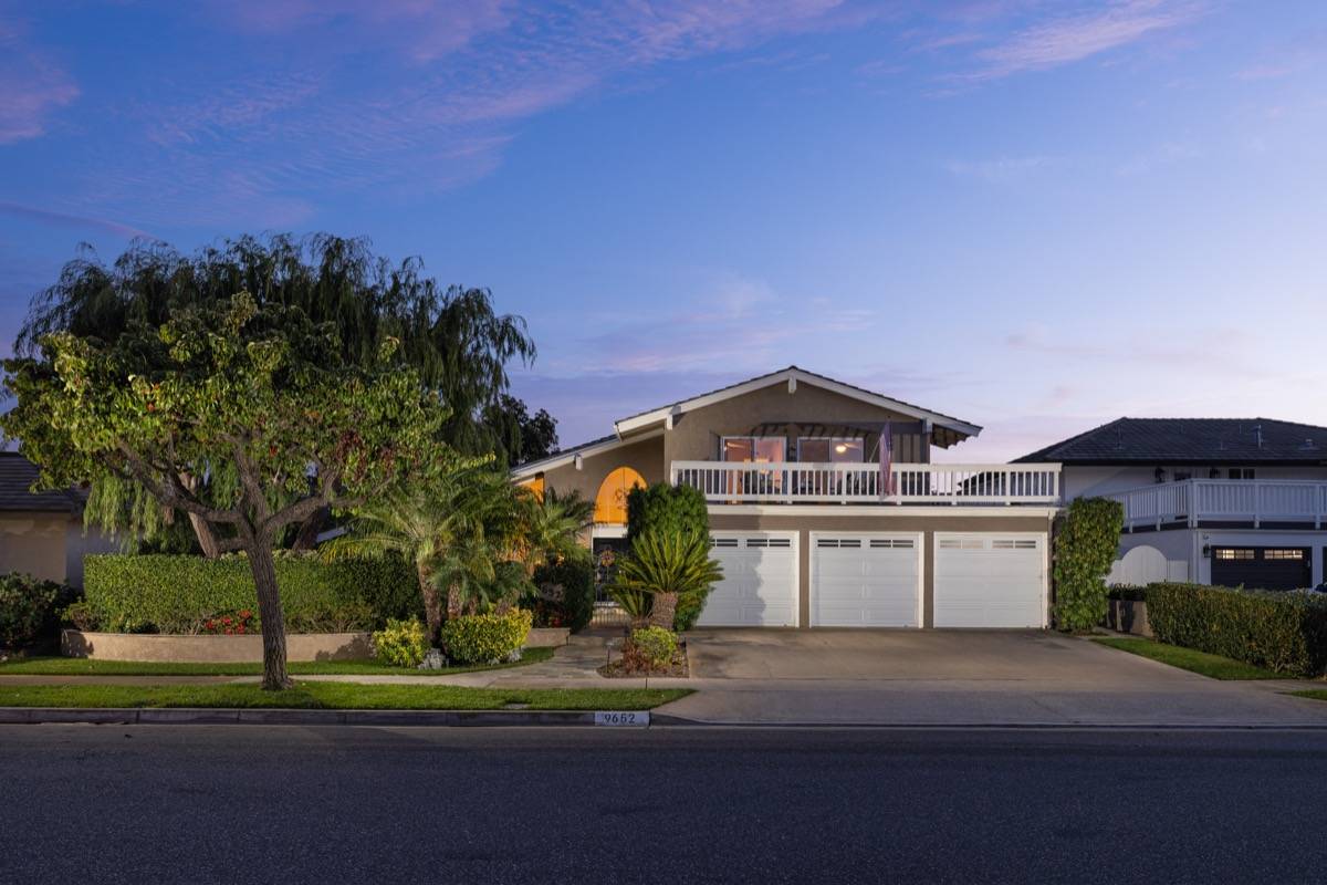 Brad Feldman Group Top Orange County Realtory 9652 La Esperanza Ave web 01