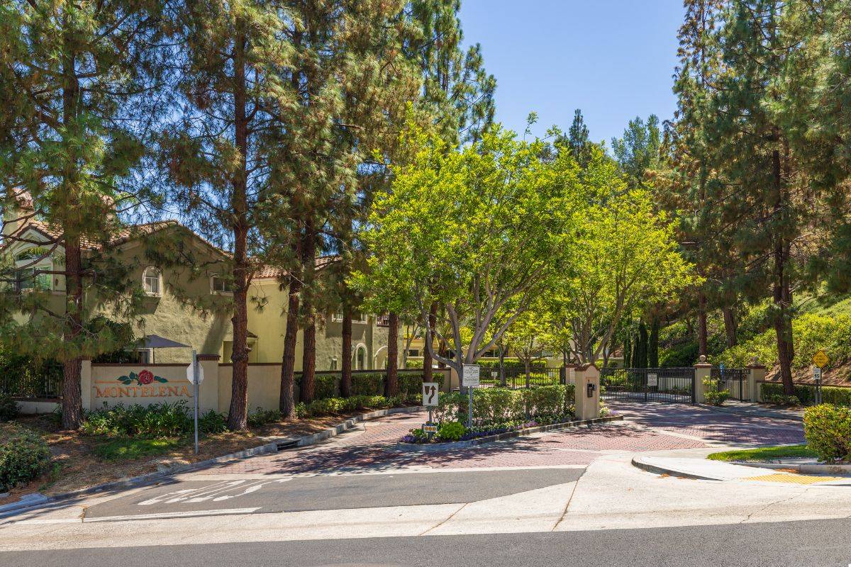 Brad Feldman Group Top Aliso Viejo Realtor 27 Alicante web 017