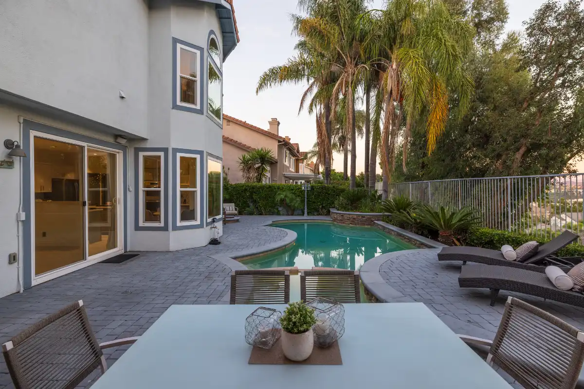 Brad Feldman Group Top Laguna Hills Realtor 27096 Ironwood Dr web 22