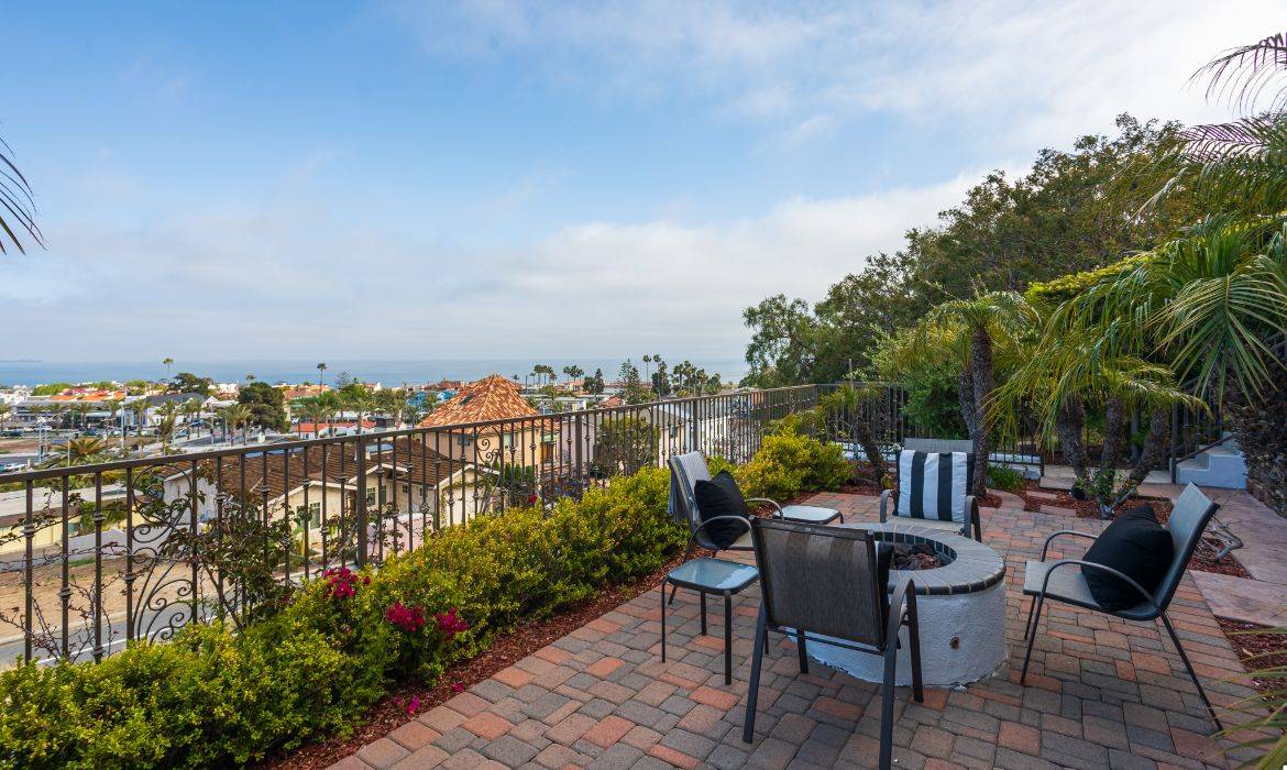 Backyard patio overlooking the ocean and Dana Point sold by top local real estate team Brad Feldman Group