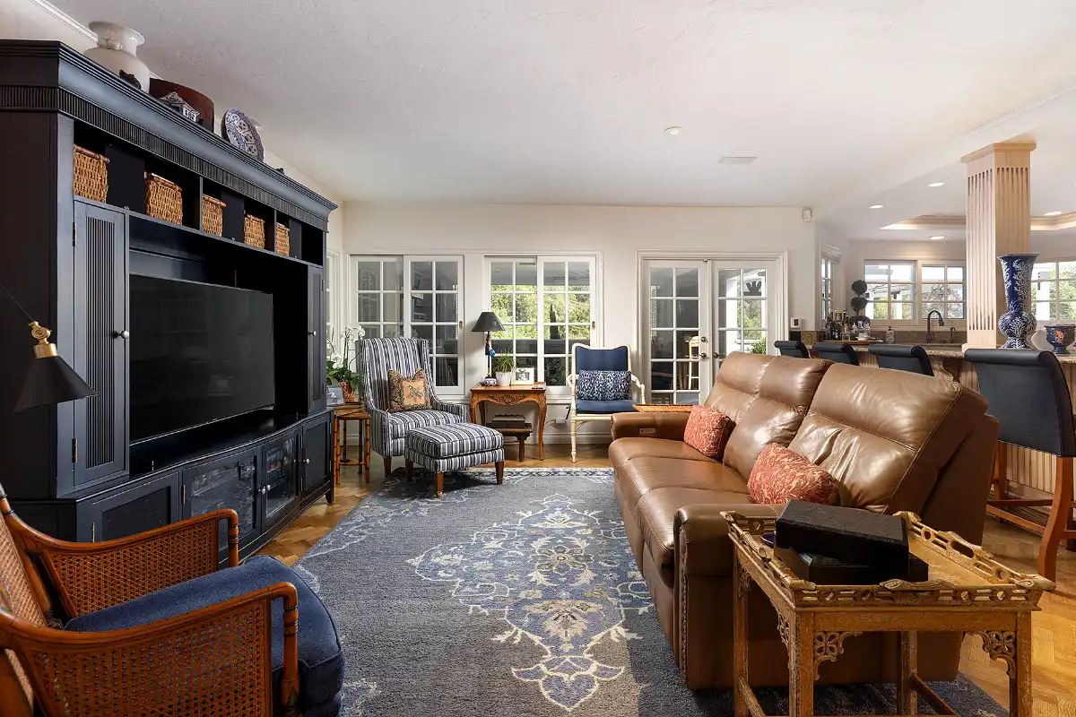 Brad Feldman Group Top Laguna Hills Realtor 24992 Buckskin Dr web 09