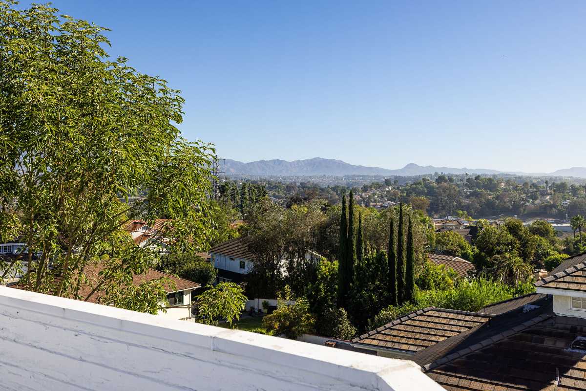 Brad Feldman Group Top Laguna Hills Realtor 25901 Nellie Gail Rd web 20