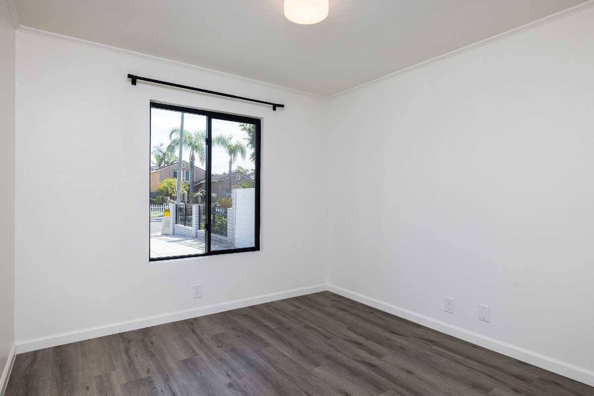 Brad Feldman Group Top Laguna Hills Realtor 24871 Overland Dr web 11