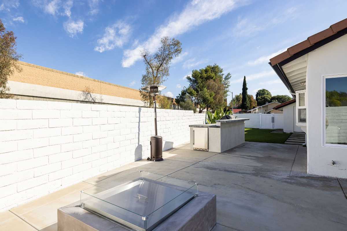 Brad Feldman Group Top Laguna Hills Realtor 24871 Overland Dr web 15