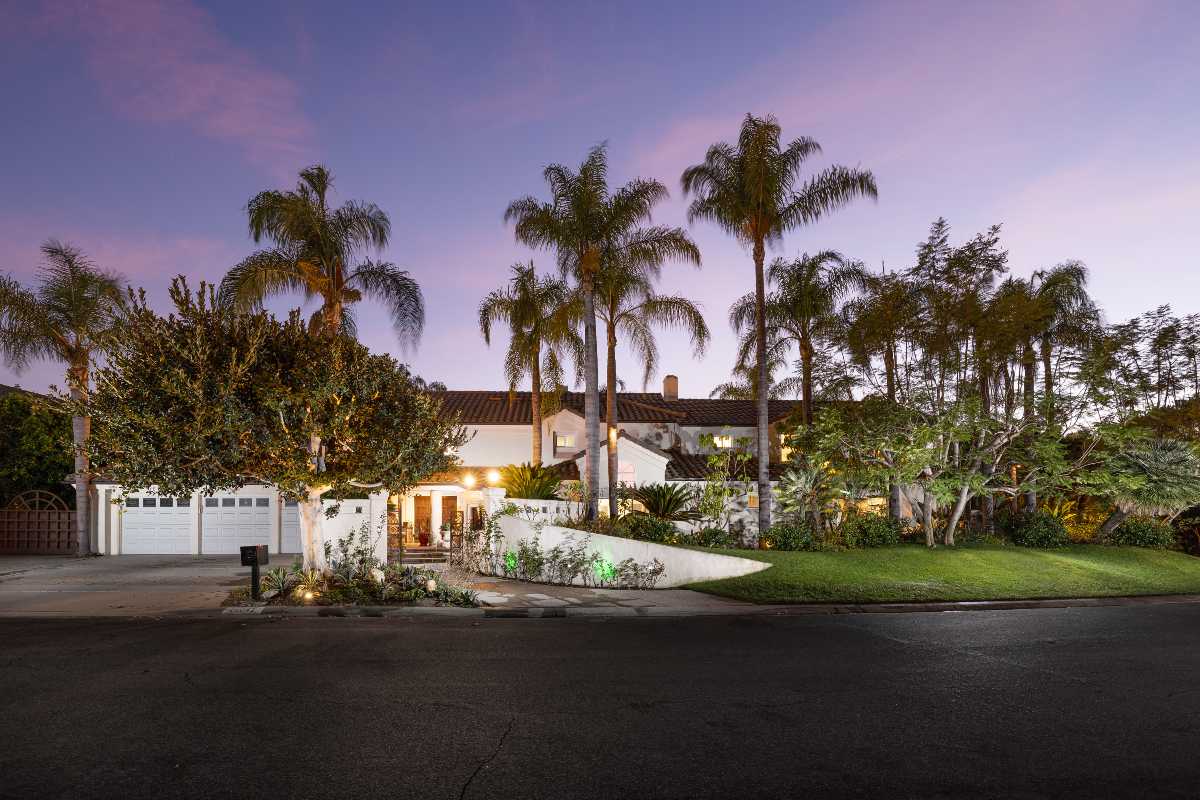 Brad Feldman Group Top Laguna Hills Realtor 26041 Spur Branch Ln web 03