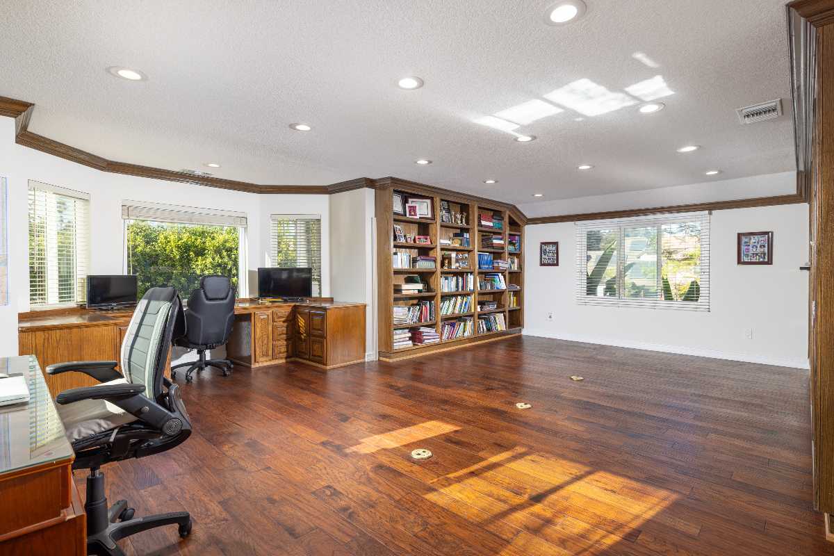 Brad Feldman Group Top Laguna Hills Realtor 26041 Spur Branch Ln web 18