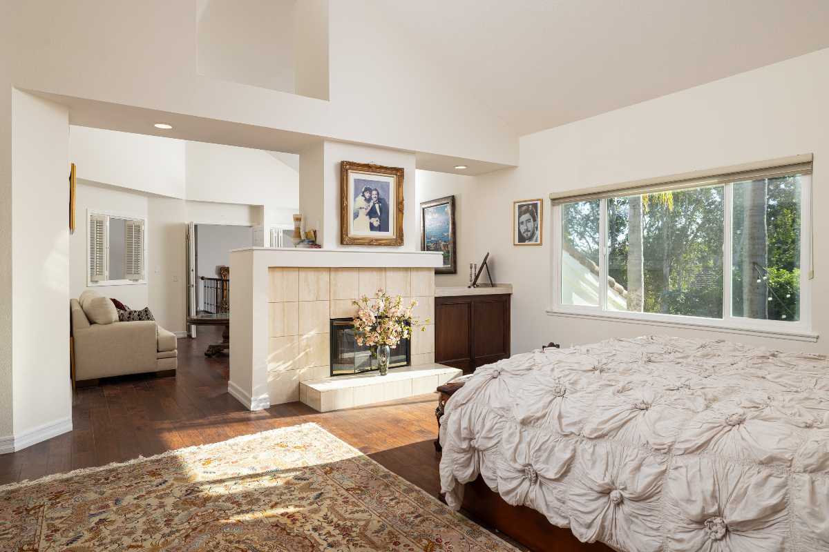 Brad Feldman Group Top Laguna Hills Realtor 26041 Spur Branch Ln web 24