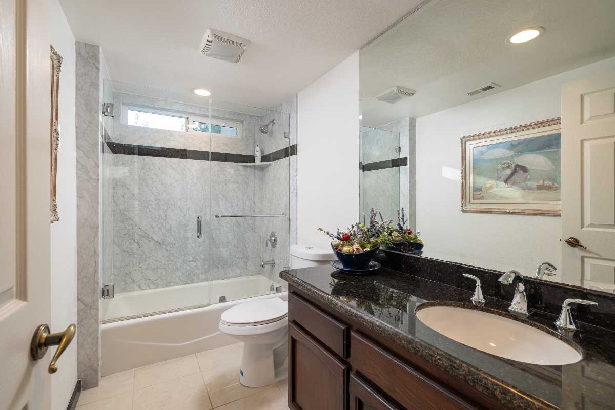 Brad Feldman Group Top Laguna Hills Realtor 26041 Spur Branch Ln web 39
