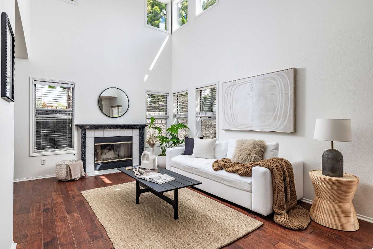 Brad Feldman Group Top Anaheim Realtor 114 N Pauline St web 07
