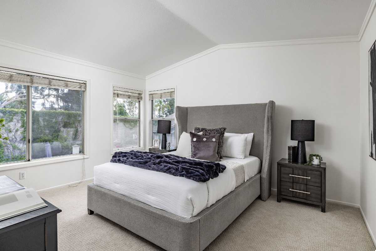 Brad Feldman Group Top Anaheim Realtor 114 N Pauline St web 12