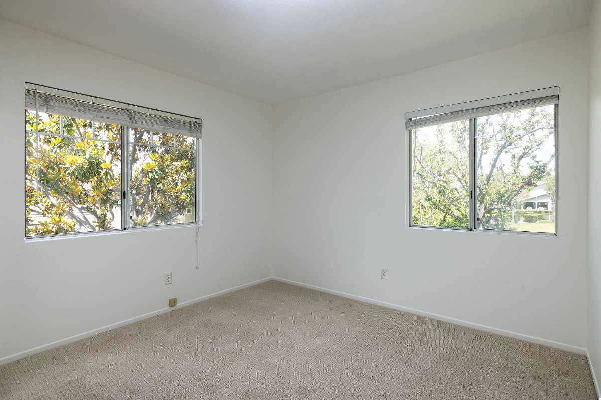 Brad Feldman Group Top Anaheim Realtor 114 N Pauline St web 15
