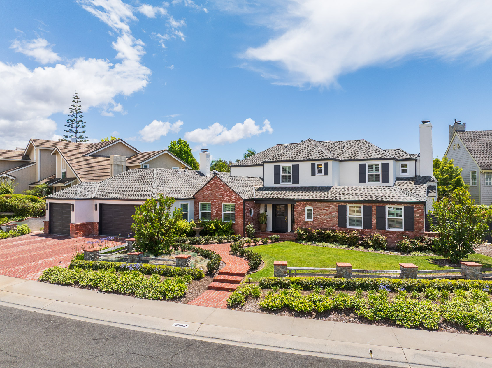 Brad Feldman Group Top Laguna Hills Realtor 25402 Gallup Circle CS 01