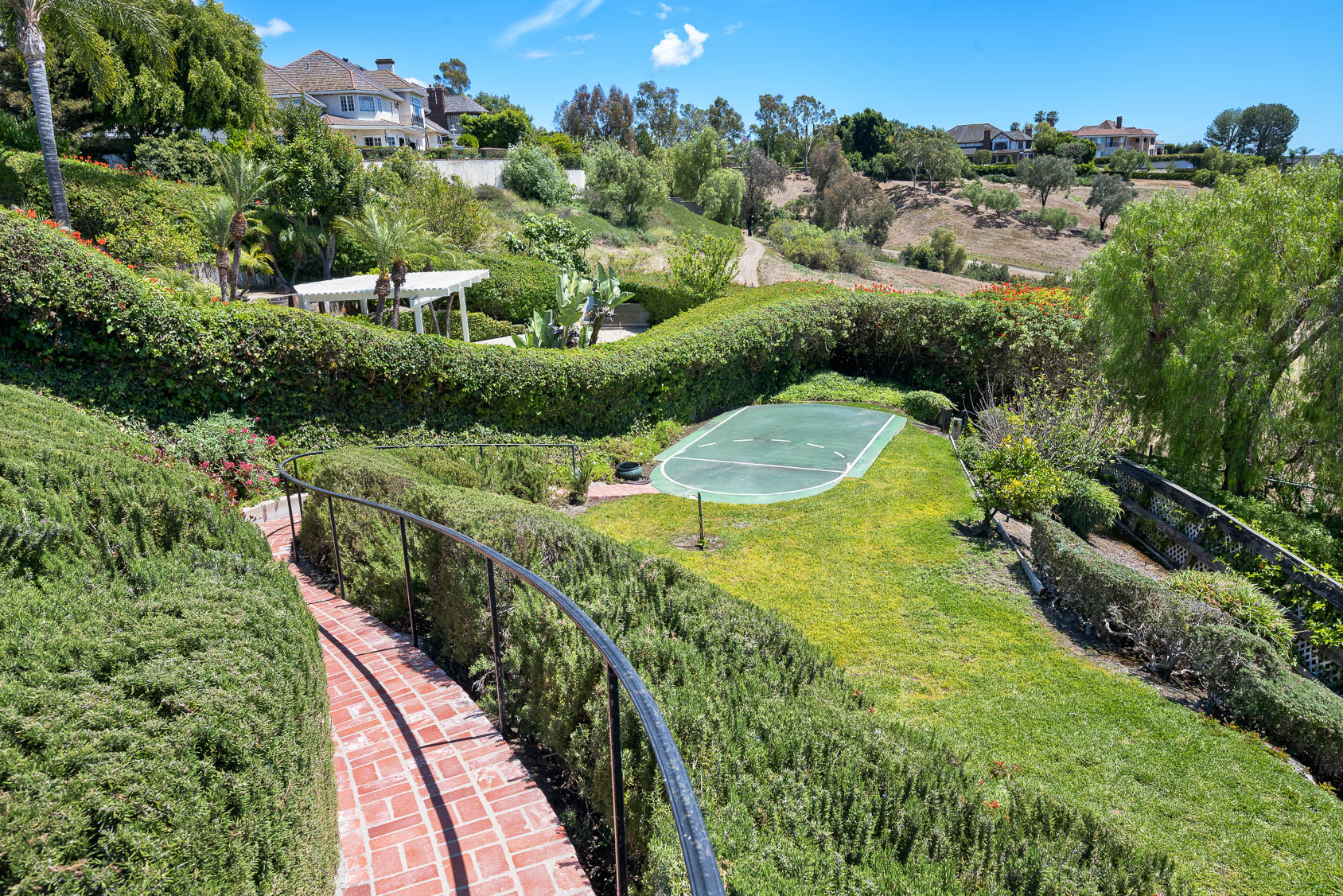 Brad Feldman Group Top Laguna Hills Realtor 25402 Gallup Circle CS 28