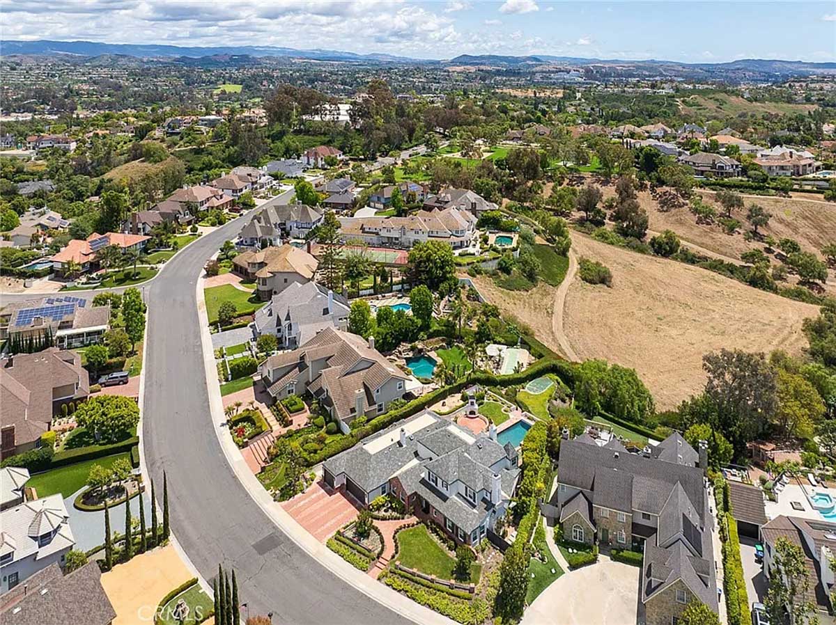 Brad Feldman Group Top Laguna Hills Realtor 25402 Gallup Circle CS 31