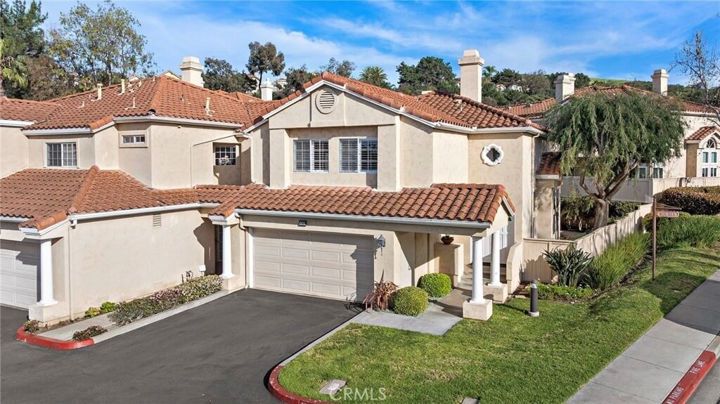 Brad Feldman Group Top San Clemente Realtor 801 Via Presa Front View